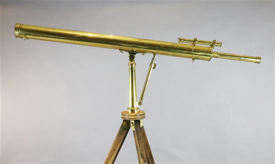 D.Adam, Fleet Street, London - Optician to His Majesty. A Victorian lacquered brass telescope, height 68in.